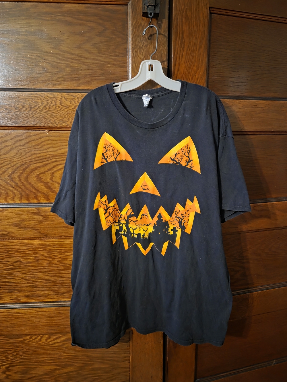 Y2k Delta Pro Weigh Short Sleeve Tee with Orange Jack-O'-Lantern Face